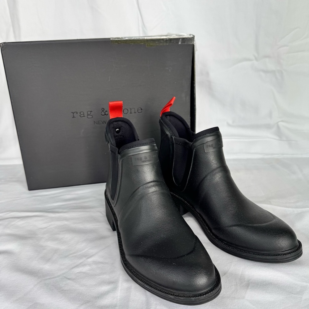 Rag & Bone Dartford Black Rubber Rain Chelsea Ankle Boot Winter Women’s Size 9